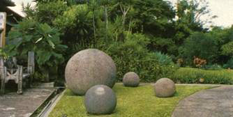 Sphères de Granit : Pierres exposées au Musée du Costa-Rica.